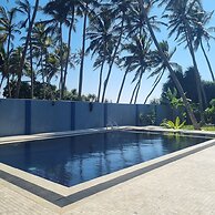 Dhammika Beach Palace