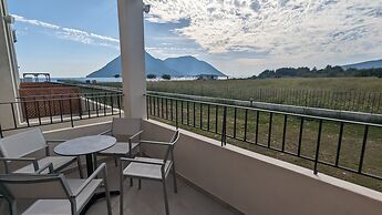 Costa Ionica Mytikas Seaside Hotel