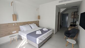 Costa Ionica Mytikas Seaside Hotel