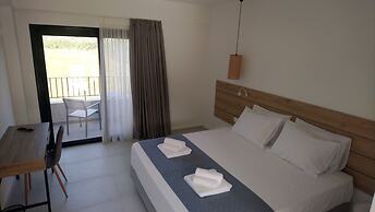 Costa Ionica Mytikas Seaside Hotel