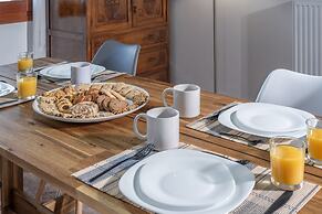 Galani Vacation House