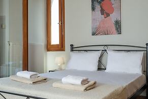 Galani Vacation House