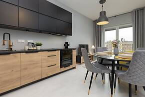 Borsucza Modern Apartment by Renters