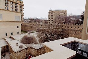 Royal Antique Boutique Hotel