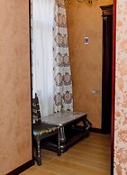 Royal Antique Boutique Hotel