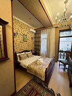 Royal Antique Boutique Hotel