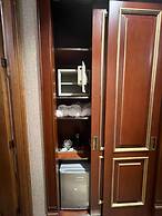 Royal Antique Boutique Hotel