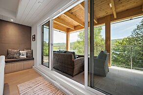 Lago by Tremblant Platinum