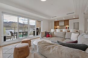 Lago by Tremblant Platinum