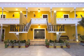 Poppys Olive De Villa