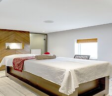 The Jagat Hotel and Spa Udaipur