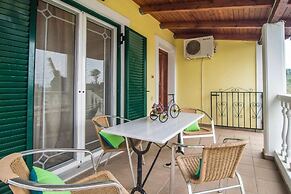 Tonia Apartments