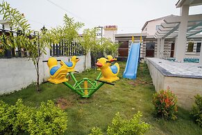 Moon Star Beach Resort