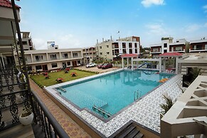 Moon Star Beach Resort