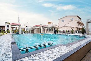 Moon Star Beach Resort