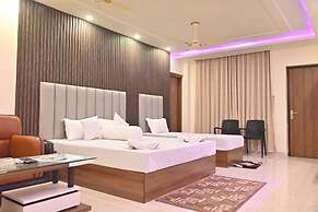 Moon Star Beach Resort