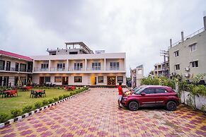 Moon Star Beach Resort