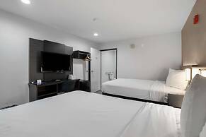 Studio 6 Suites Escondido, CA