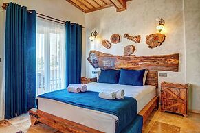 Moonlight  Of Cappadocia