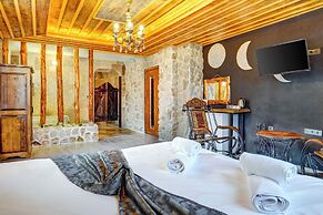 Moonlight  Of Cappadocia