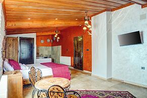 Moonlight  Of Cappadocia