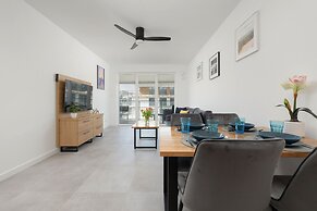 Pet-friendly Spadochroniarzy by Renters