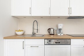 Pet-friendly Spadochroniarzy by Renters