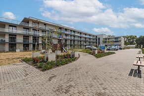 Pet-friendly Spadochroniarzy by Renters