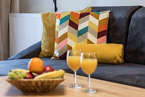 Pet-friendly Spadochroniarzy by Renters