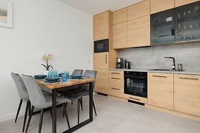 Pet-friendly Spadochroniarzy by Renters