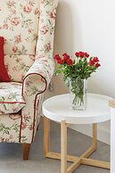 Pet-friendly Spadochroniarzy by Renters