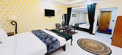 Grand Taj Hotel