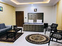 Grand Taj Hotel