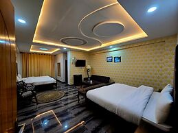 Grand Taj Hotel