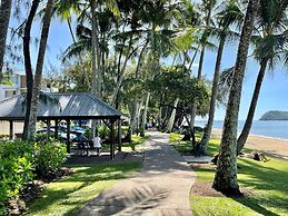 Sweet Creek Cottage, Palm Cove