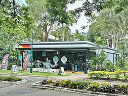 Sweet Creek Cottage, Palm Cove