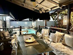 Sweet Creek Cottage, Palm Cove