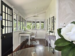 Sweet Creek Cottage, Palm Cove