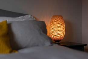 Woodfield House - Beautiful Tenby Cottage