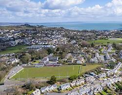 Woodfield House - Beautiful Tenby Cottage