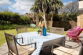 Woodfield House - Beautiful Tenby Cottage