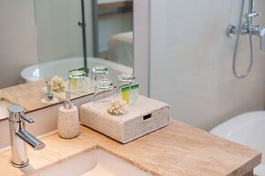 Seaesta Nha Trang Hotel