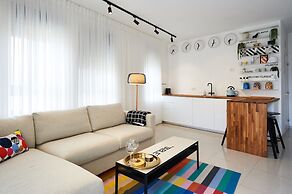 Yehuda Market Suite