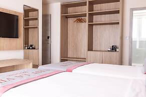 C'est La Vie Boutik Swieqi