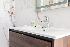 C'est La Vie Boutik Swieqi