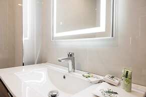 C'est La Vie Boutik Swieqi