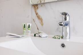 C'est La Vie Boutik Swieqi