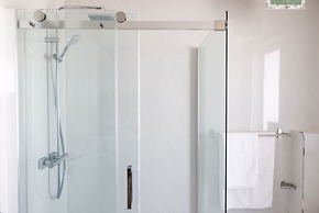 C'est La Vie Boutik Swieqi