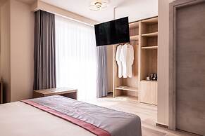 C'est La Vie Boutik Swieqi