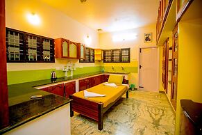 Queens Paradise Estate